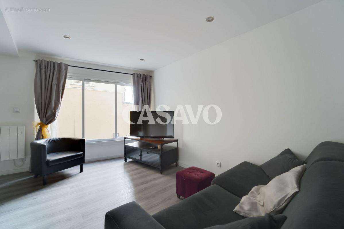 Appartement à PARIS-18E