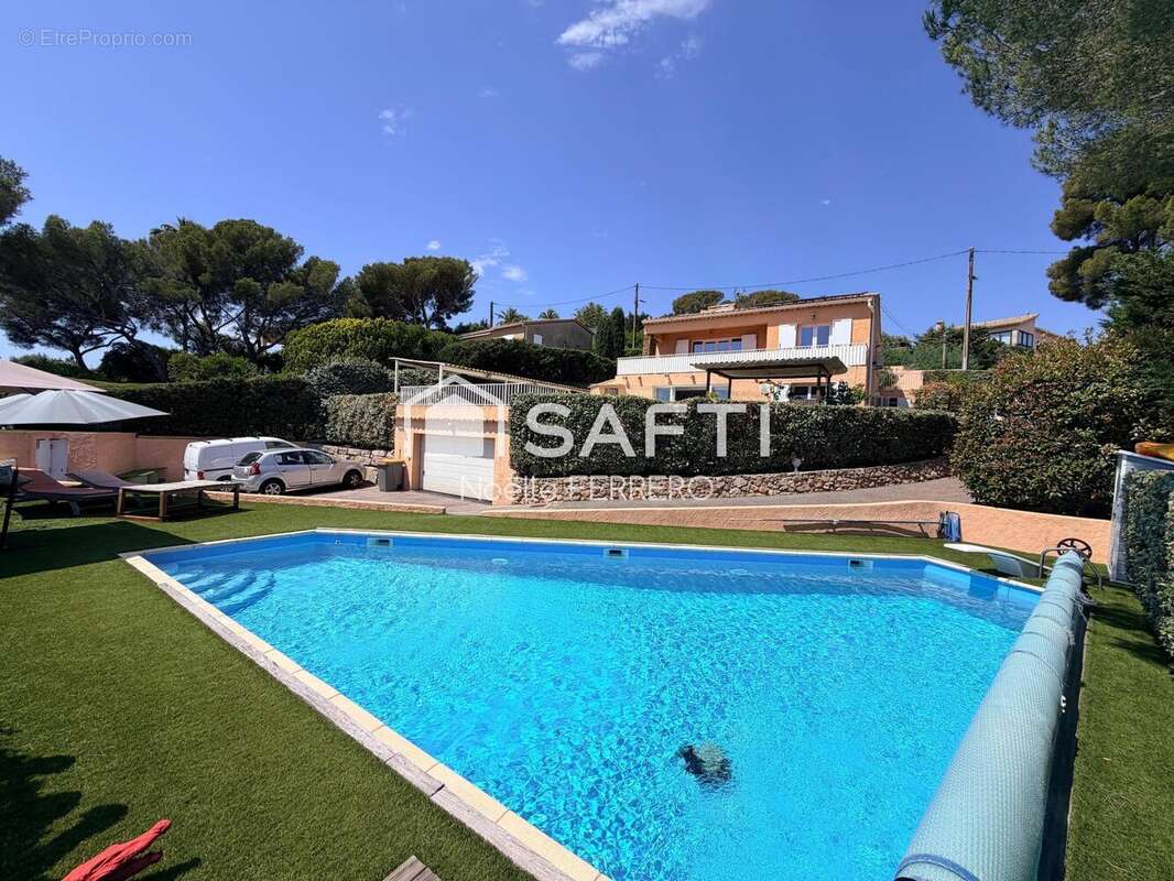 Maison 173 m² à Les Issambres  - photo 3