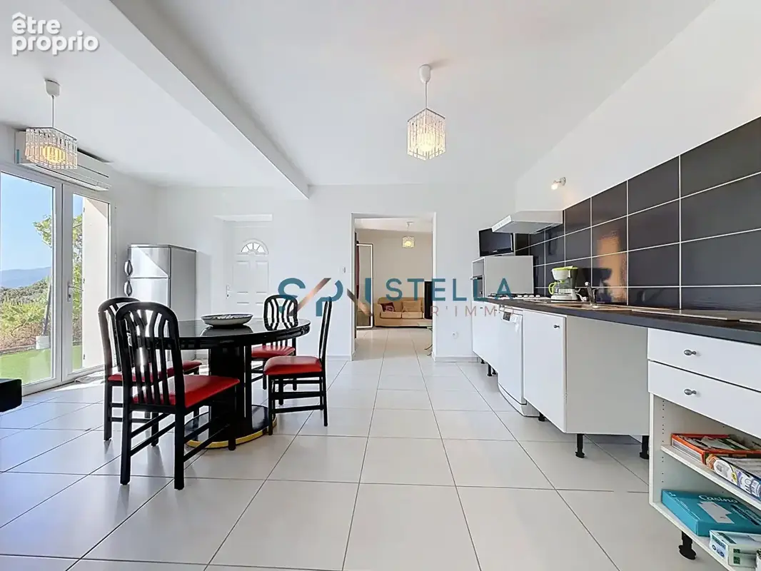 Propriété vue mer panoramique sans vis à vis - 360 m² habitables et 3 000 m² de terrain - photo 12