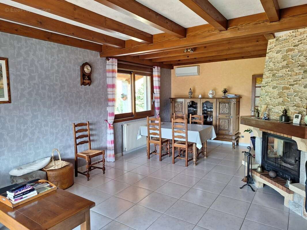 Maison de 129 m² à Lamastre 5 pièces avec vue - photo 3
