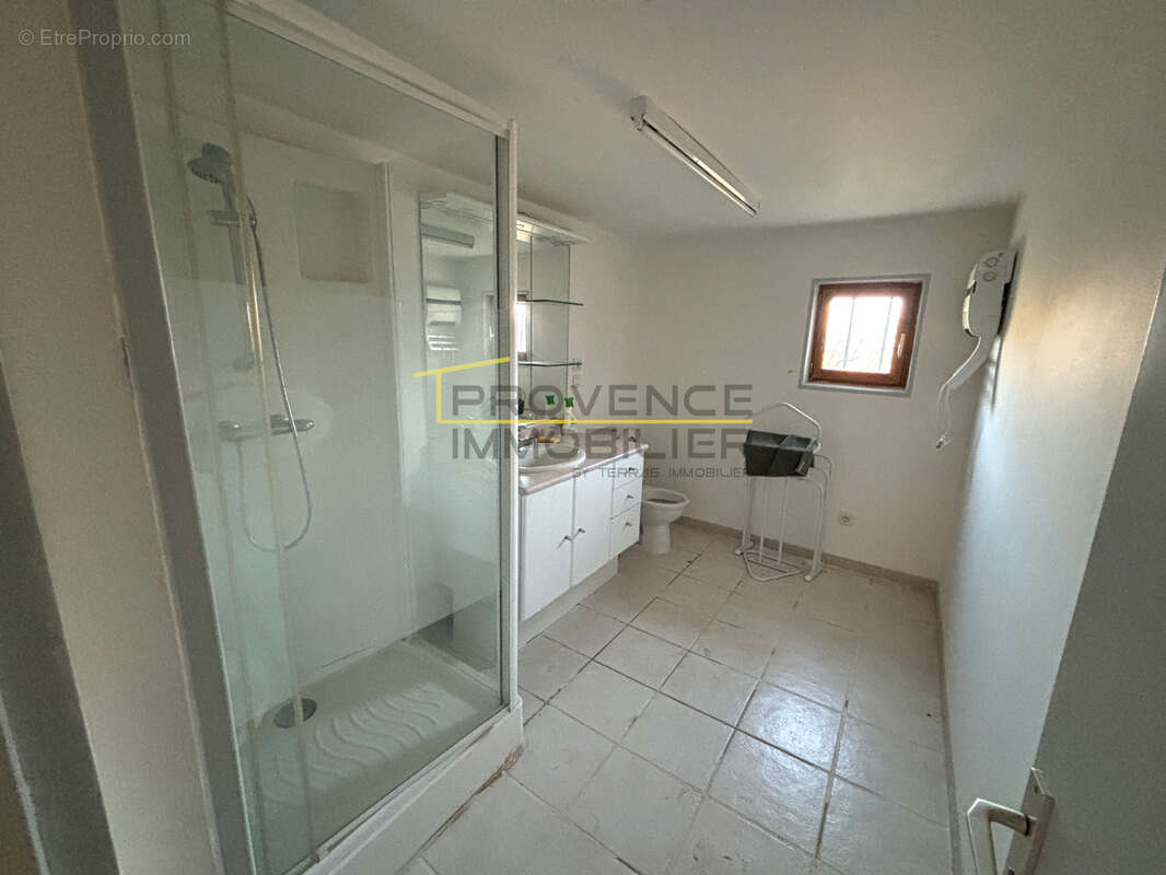 Maison à CHATEAUNEUF-DU-RHONE