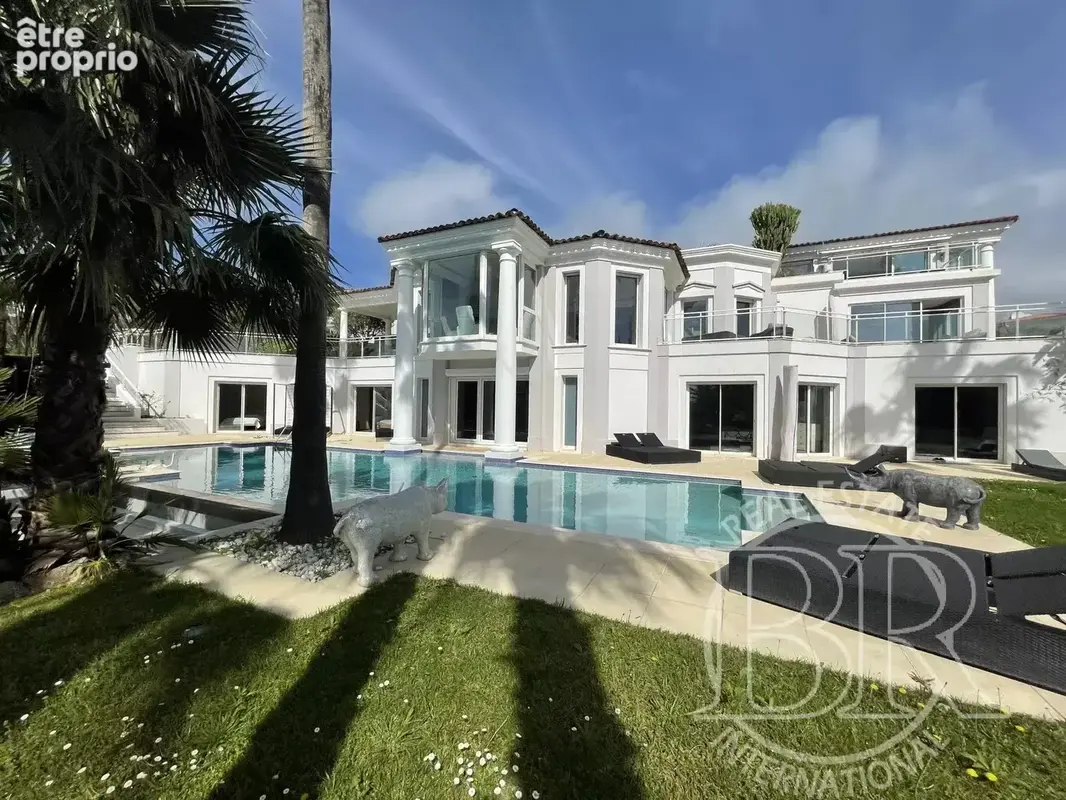 A VENDRE Villa Cannes-Super-Cannes de 642  m² au total vue mer - photo 3