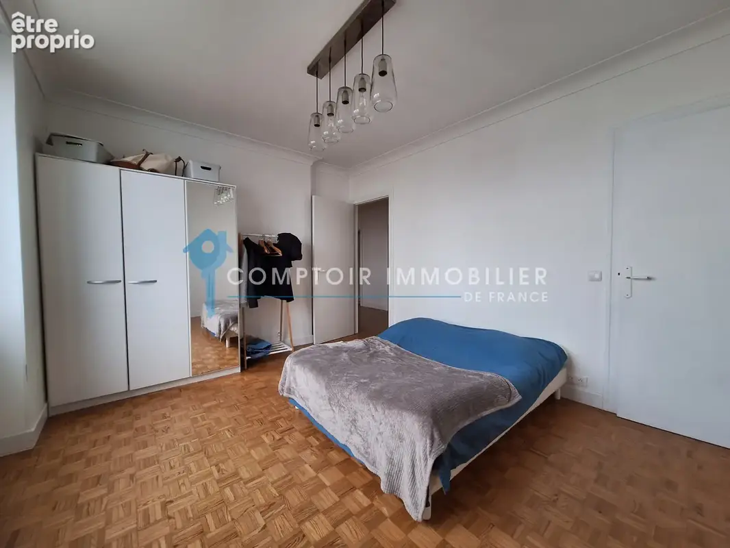 A Vendre Dpt 81 Maison centre-village avec garage et grand terrain - photo 13