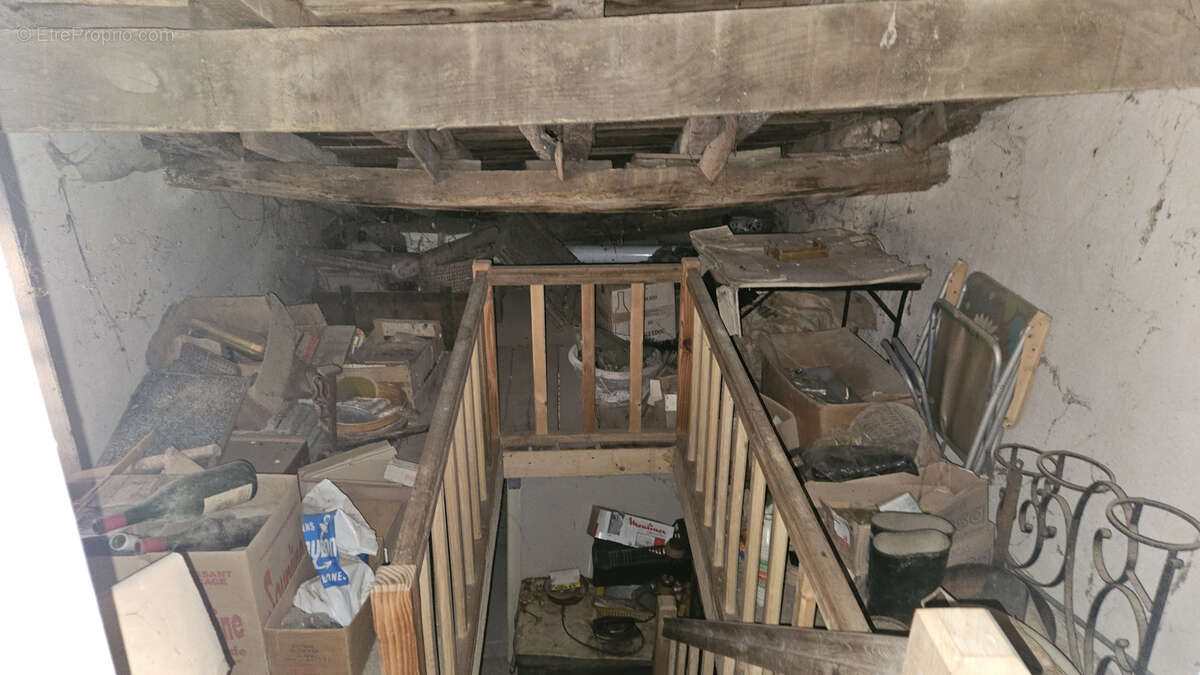 Maison à BUSSIERE-POITEVINE