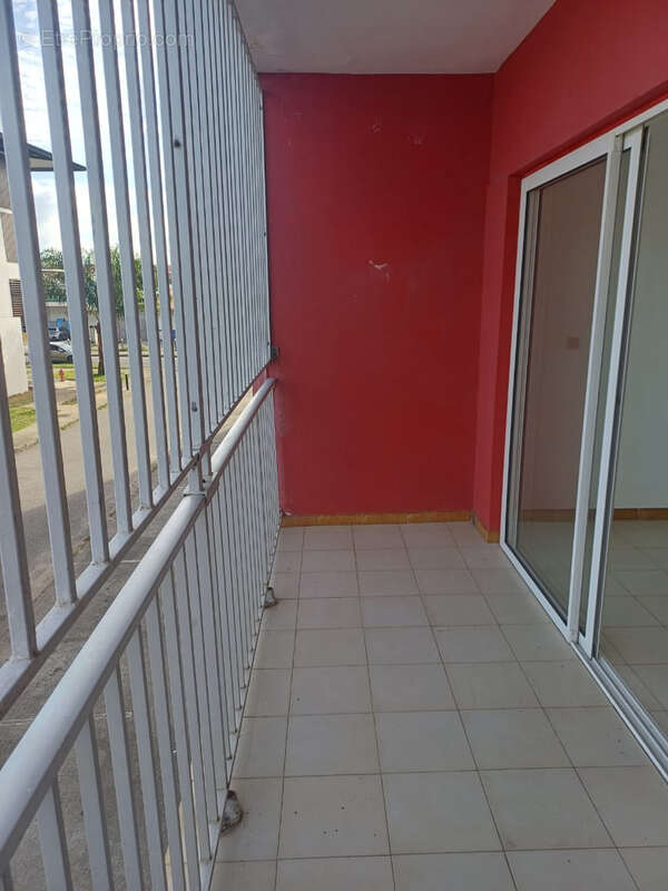 Appartement à KOUROU
