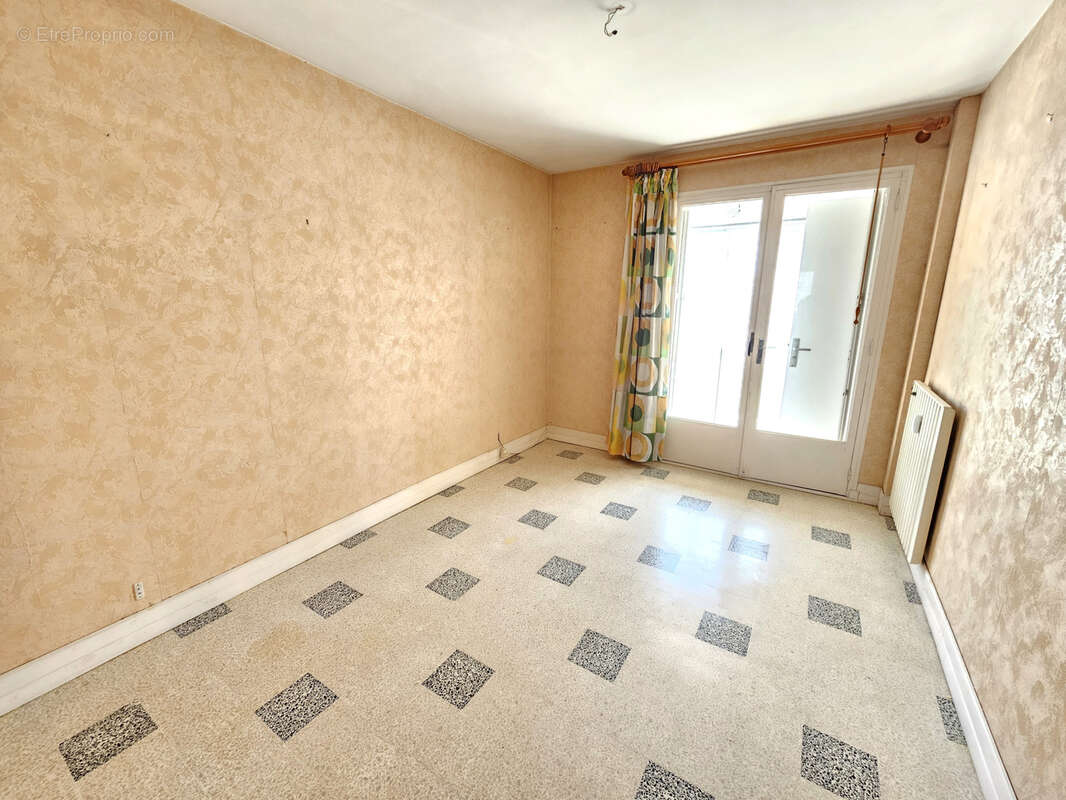 Appartement à HYERES