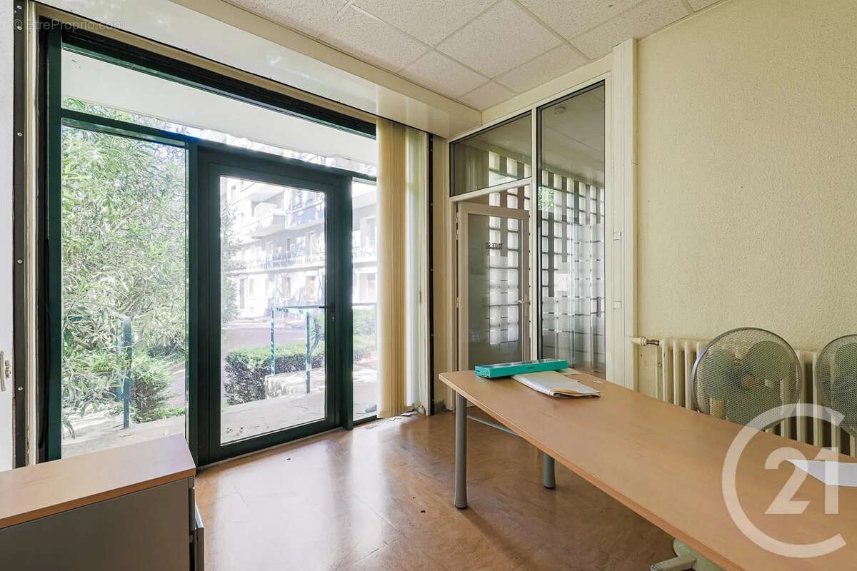 Autre à GRENOBLE