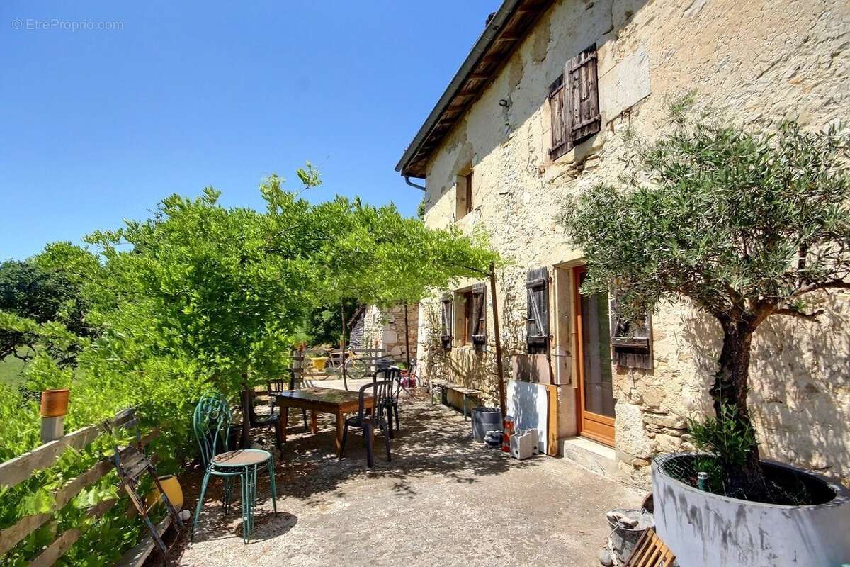 Maison à PRESLES