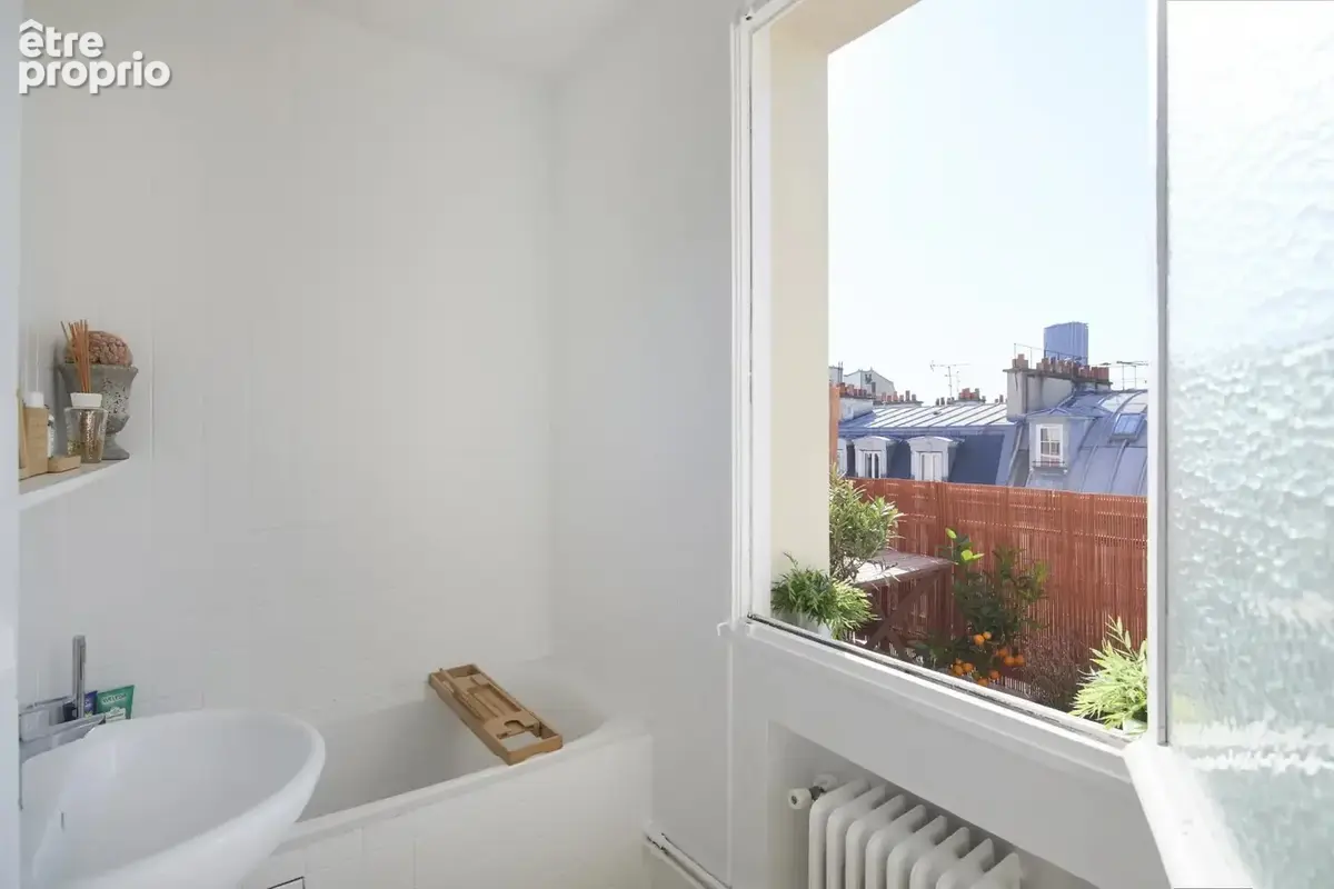 Luxembourg/Val-de-Grâce : un studio baigné de soleil ouvrant sur 2 terrasses - photo 11