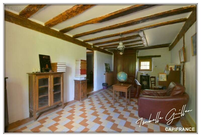 Propriété à vendre à Touchay : 2 maisons avec 4.5 hectares TOUCHAY (18) - photo 17