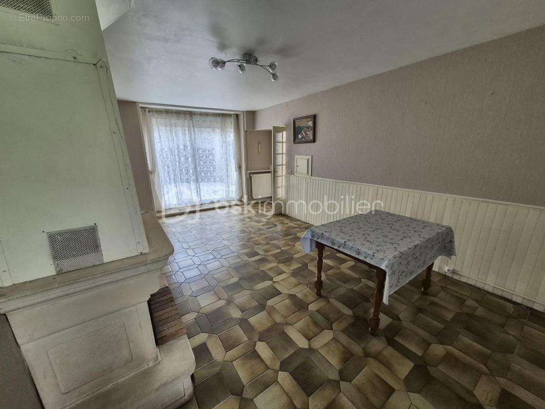 Maison à LATRECEY-ORMOY-SUR-AUBE