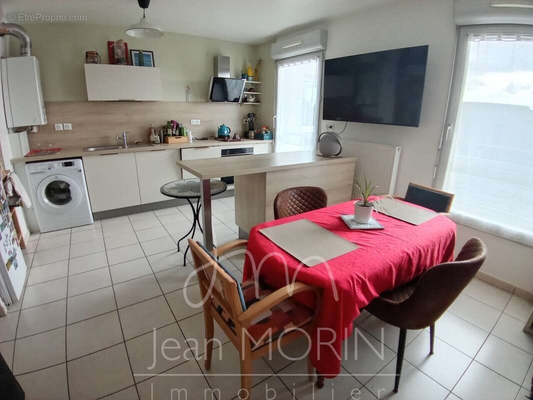 Appartement à BOURG-LES-VALENCE