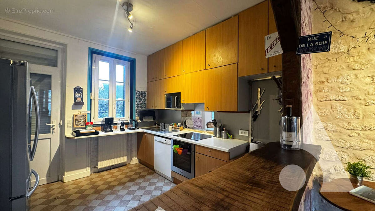 Maison crepy en valois meme 7 chambres avec jardin - photo 6