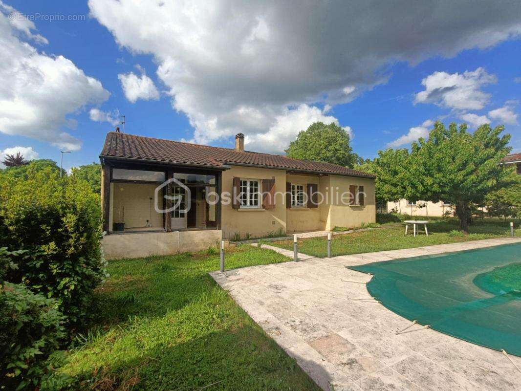 Maison à SIORAC-EN-PERIGORD