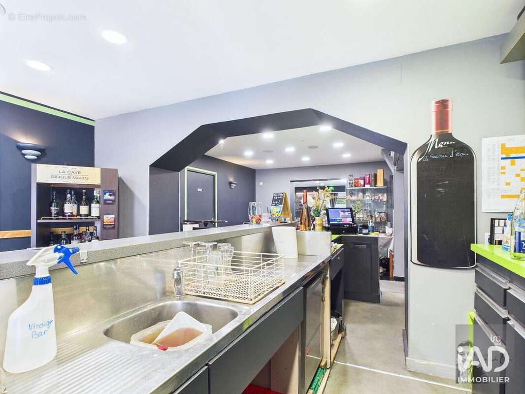 Photo 4 - Commerce à PROUVY