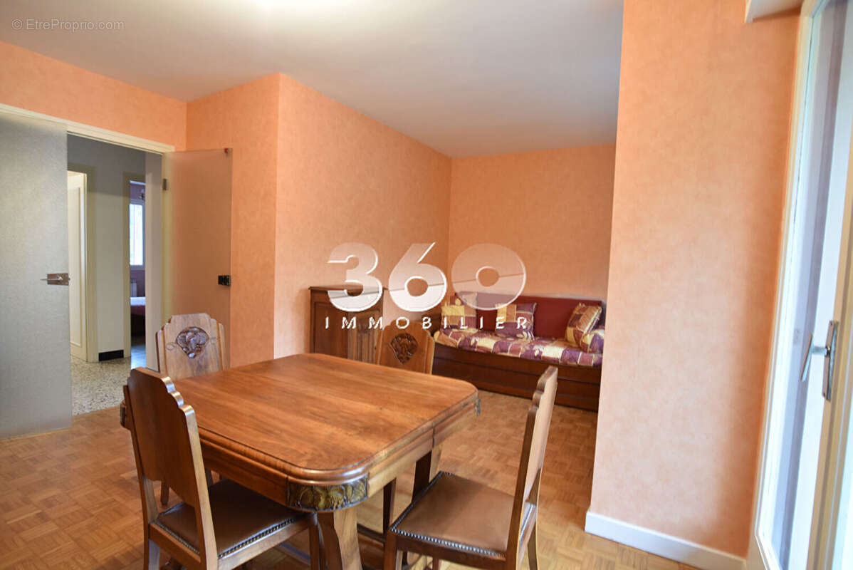 Appartement à AIX-LES-BAINS