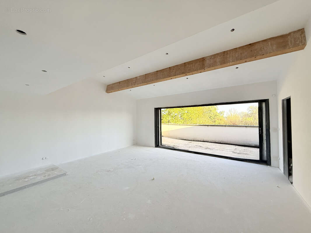 Appartement à LEVIGNAC