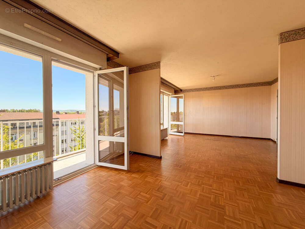 Appartement à LONGEVILLE-LES-METZ