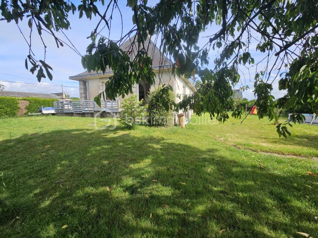 Maison à PEILLAC