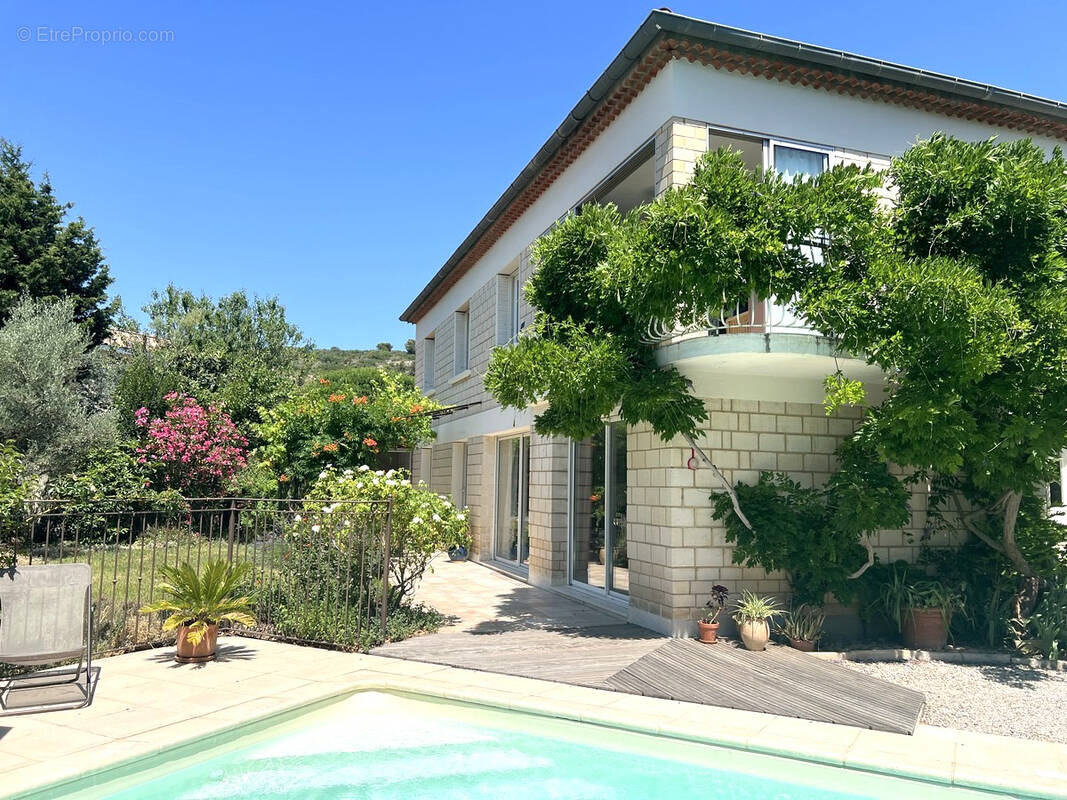Maison à VILLENEUVE-LES-AVIGNON