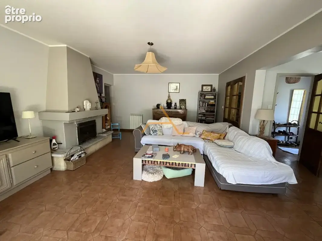 VILLA 150m² - photo 3