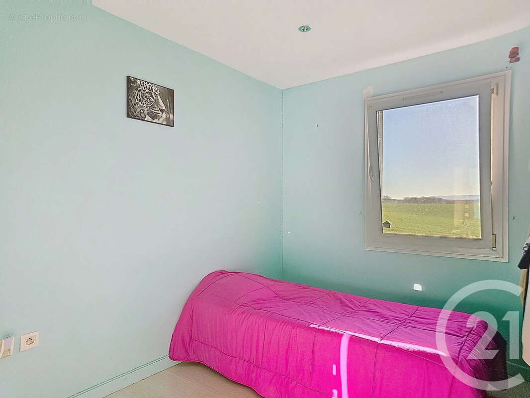Maison 79 m² à Vaux  - photo 14