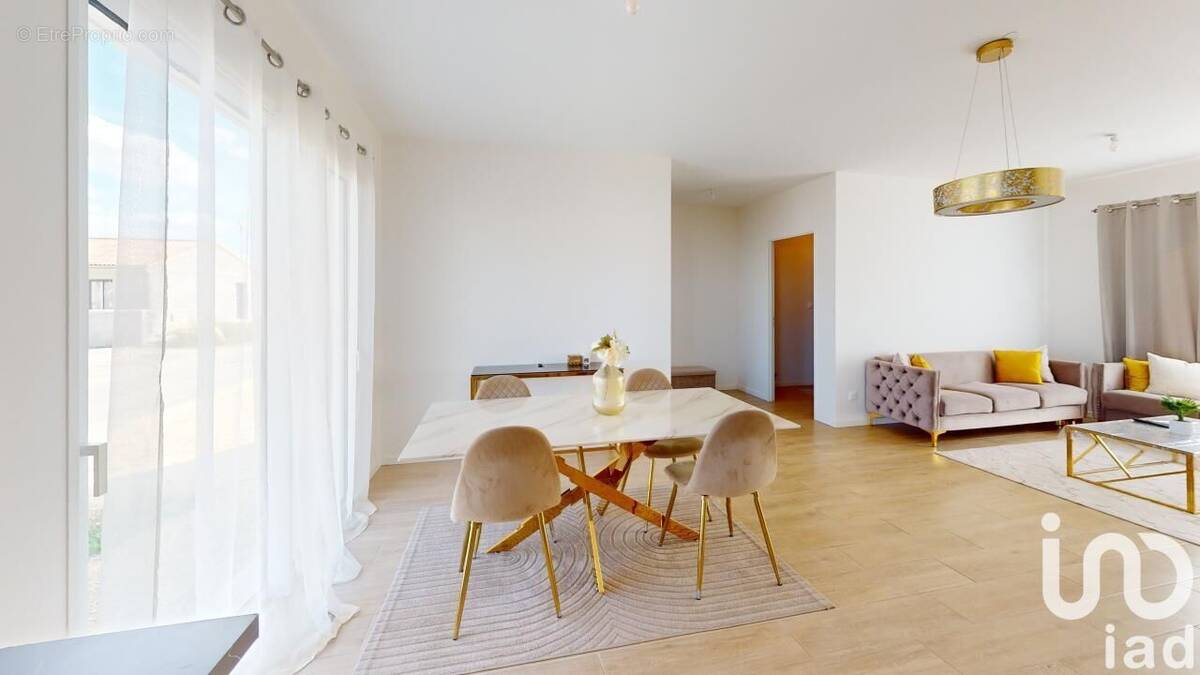 Photo 1 - Maison à ECHILLAIS