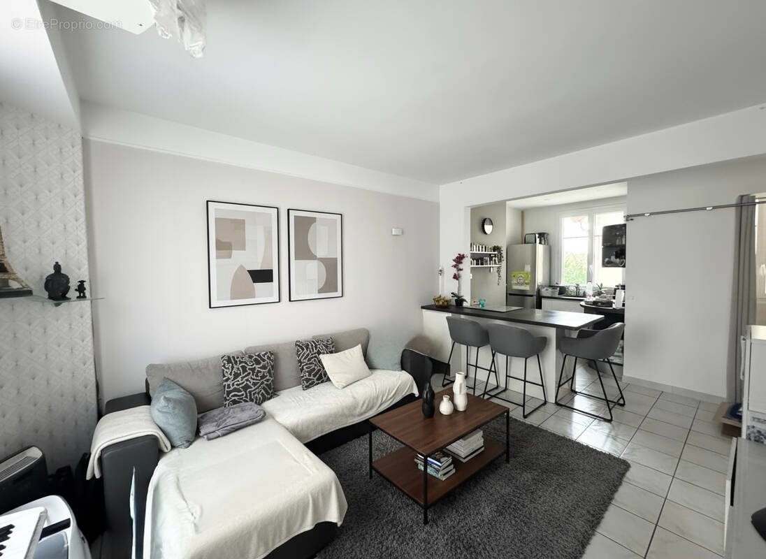 Appartement à ENGHIEN-LES-BAINS