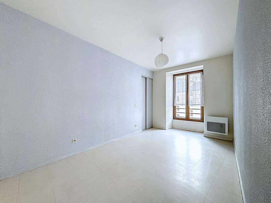 Appartement 88 m² à Mende  - photo 7