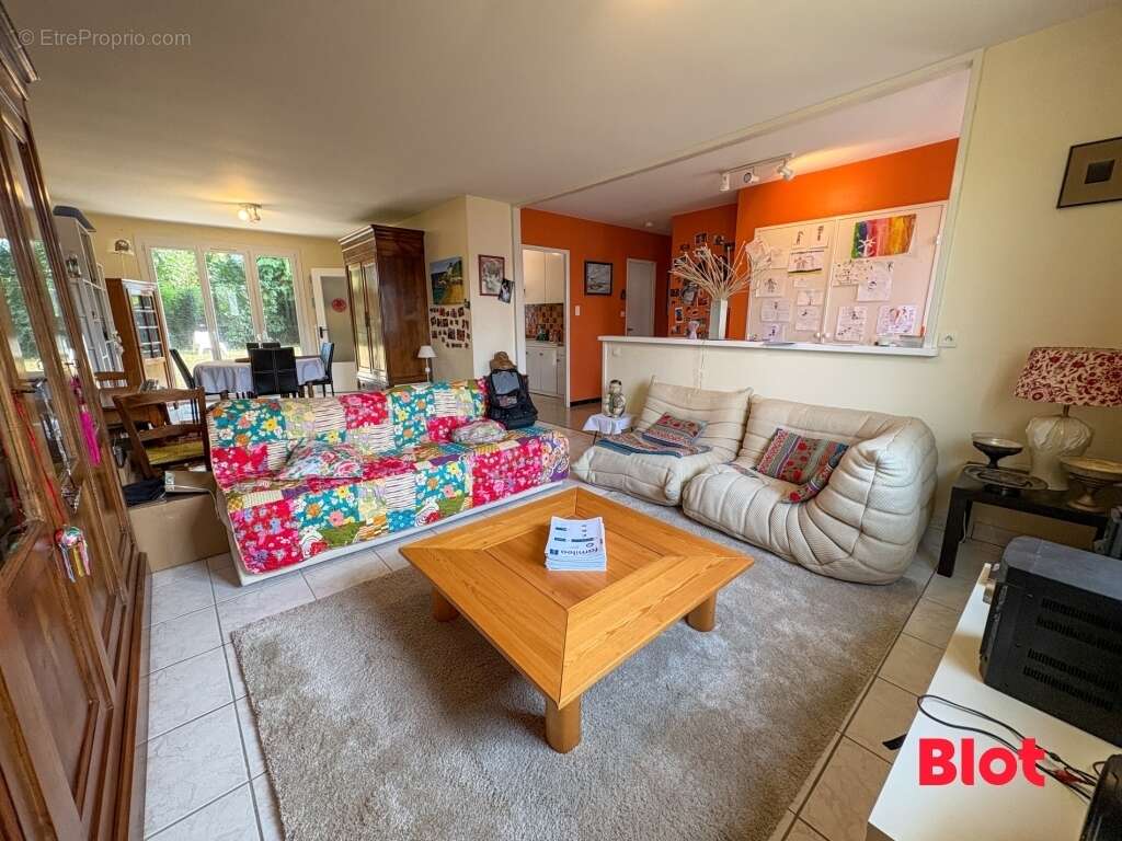 Maison à SAINT-GILLES