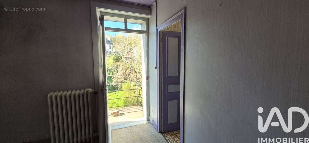 Photo 4 - Appartement à VIC-SUR-CERE
