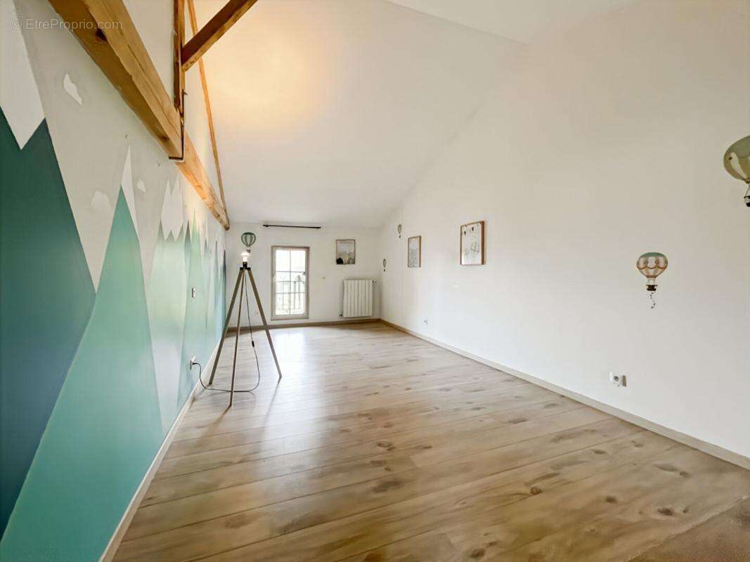 EXCLUSIF À MONTJOIR : Propriété de Caractère de 260 m² ? DPE A - photo 12