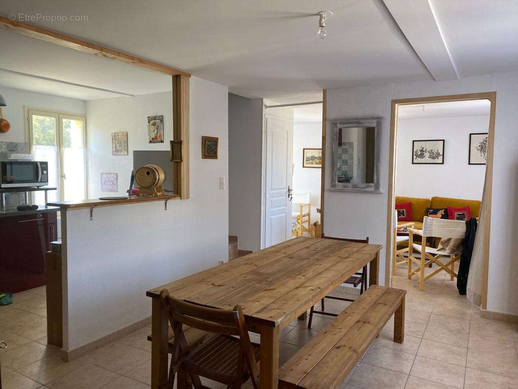 Appartement à UZES