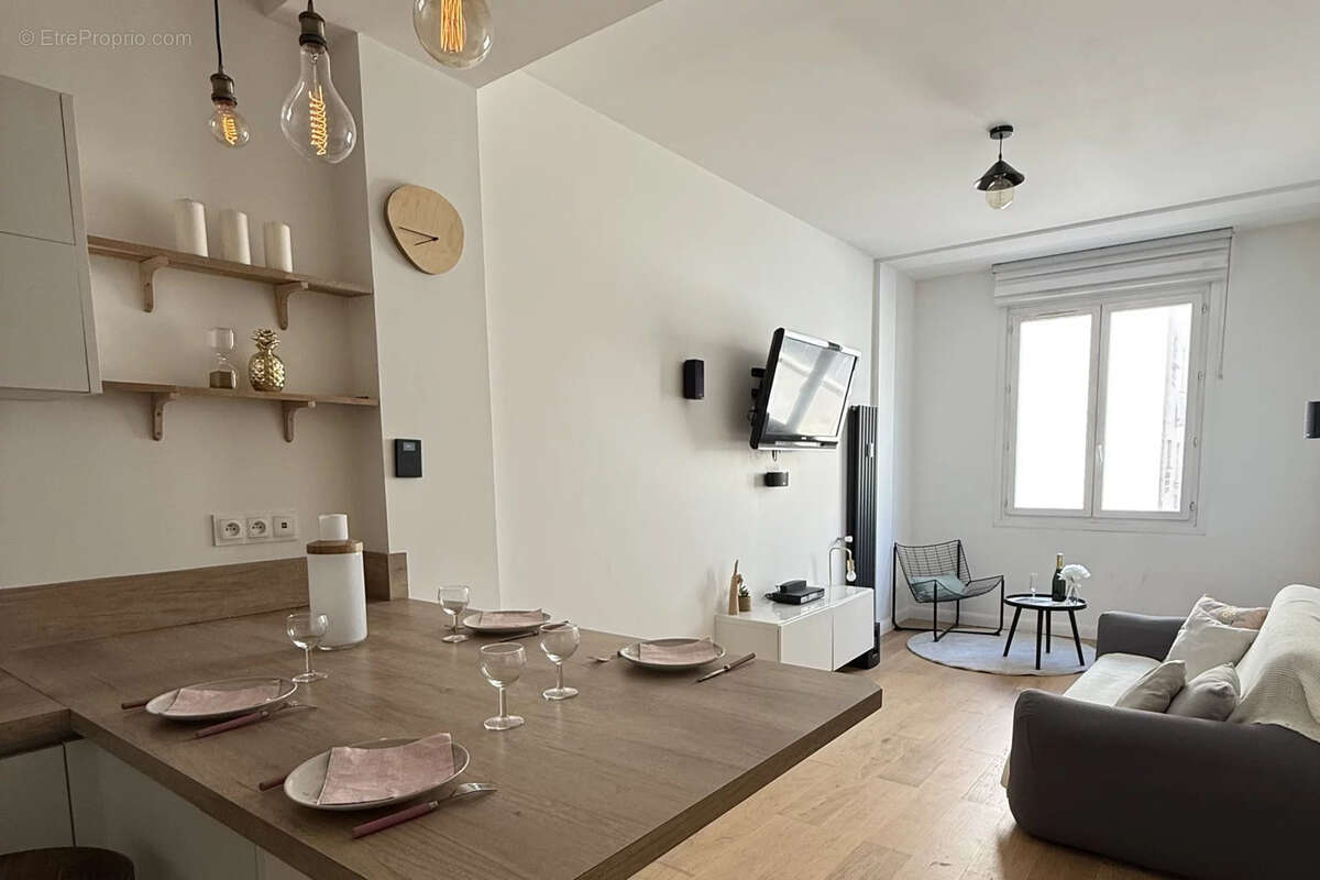 Appartement à MARSEILLE-7E