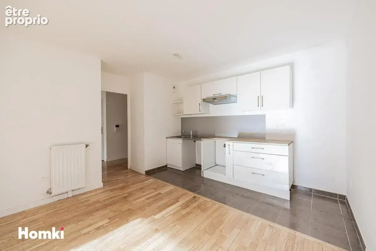 Appartement T3 de 55 m² à Clichy 92110, Rue Poyer - photo 5