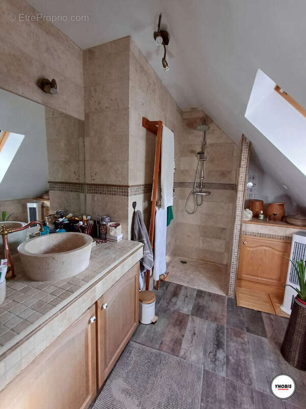 Maison à ECQUEVILLY