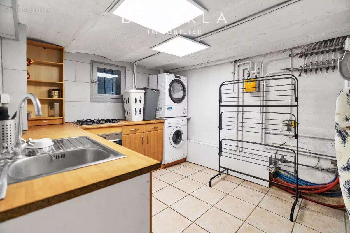 Maison à NEUILLY-SUR-MARNE