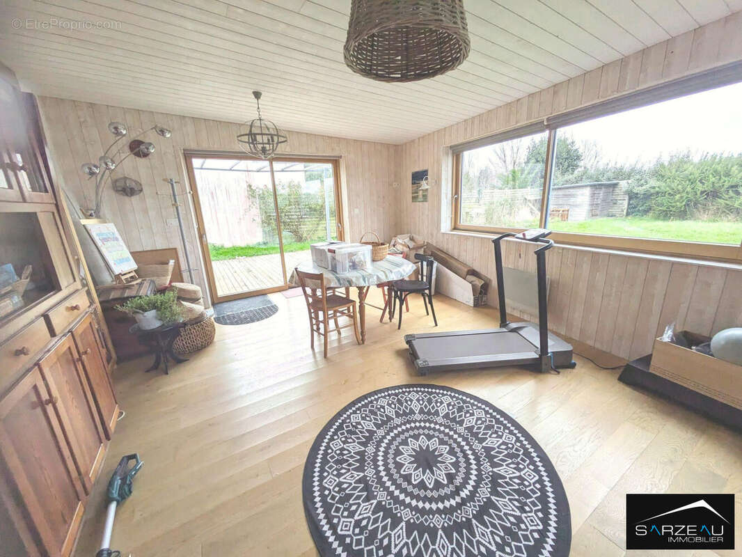 Maison à LE TOUR-DU-PARC