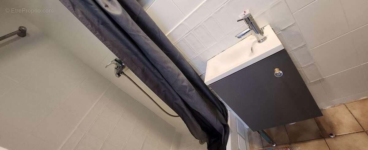 Appartement à PARIS-19E