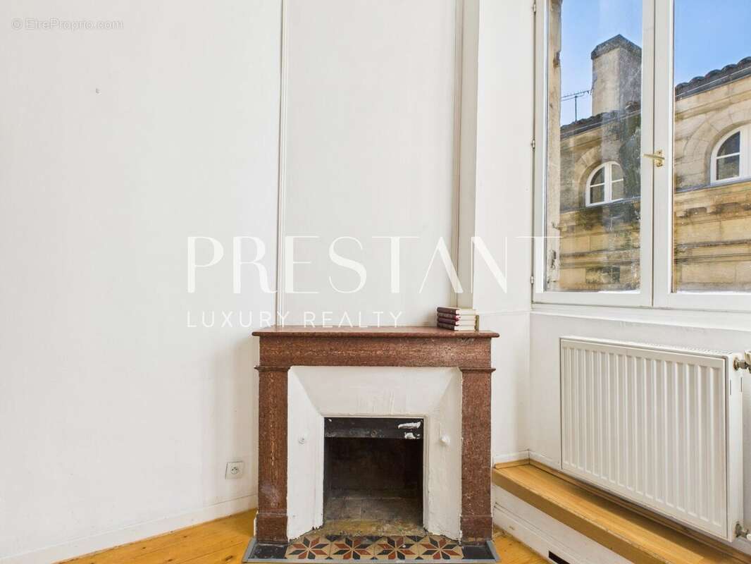 Appartement à BORDEAUX