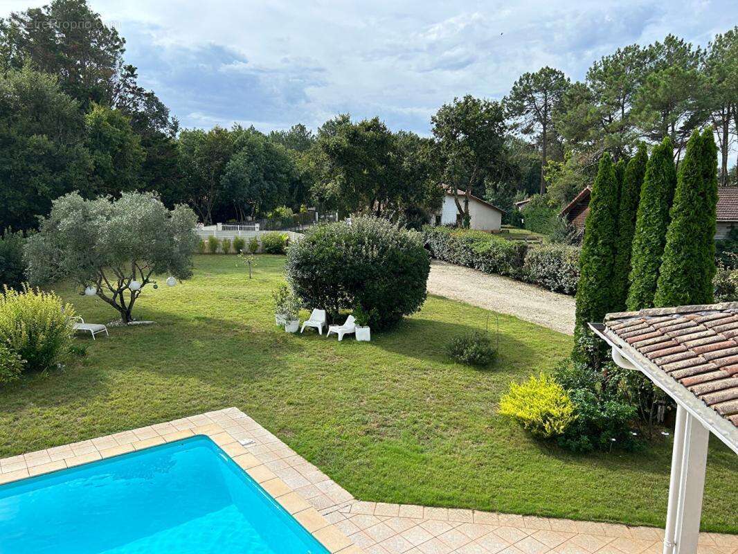 Maison à MOLIETS-ET-MAA