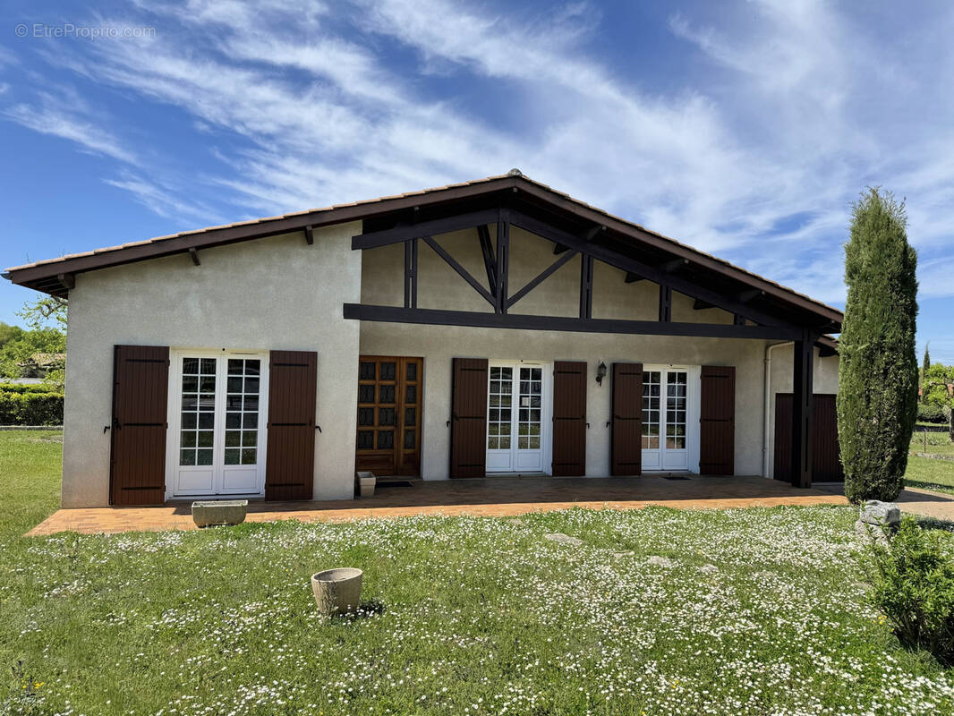 Maison à CASTELJALOUX