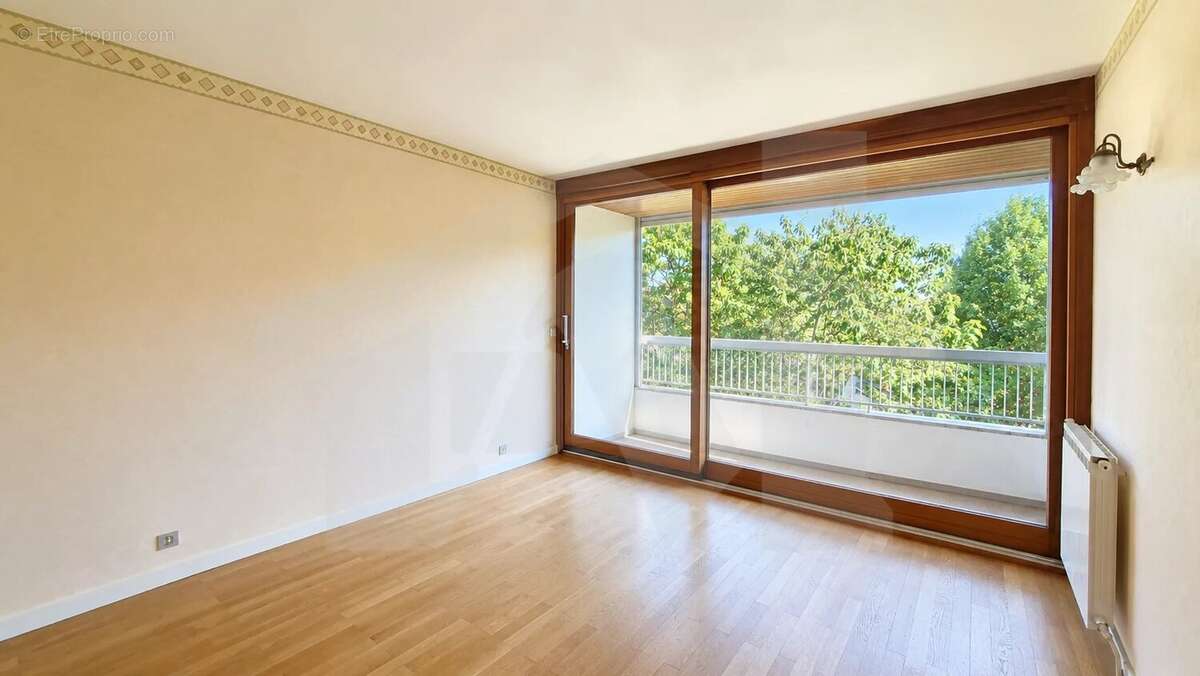 Appartement 2P+C - photo 2