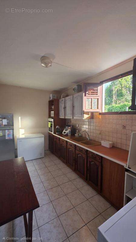 IMMEUBLE de rapport - 4 appartements Fort-de-France - photo 14