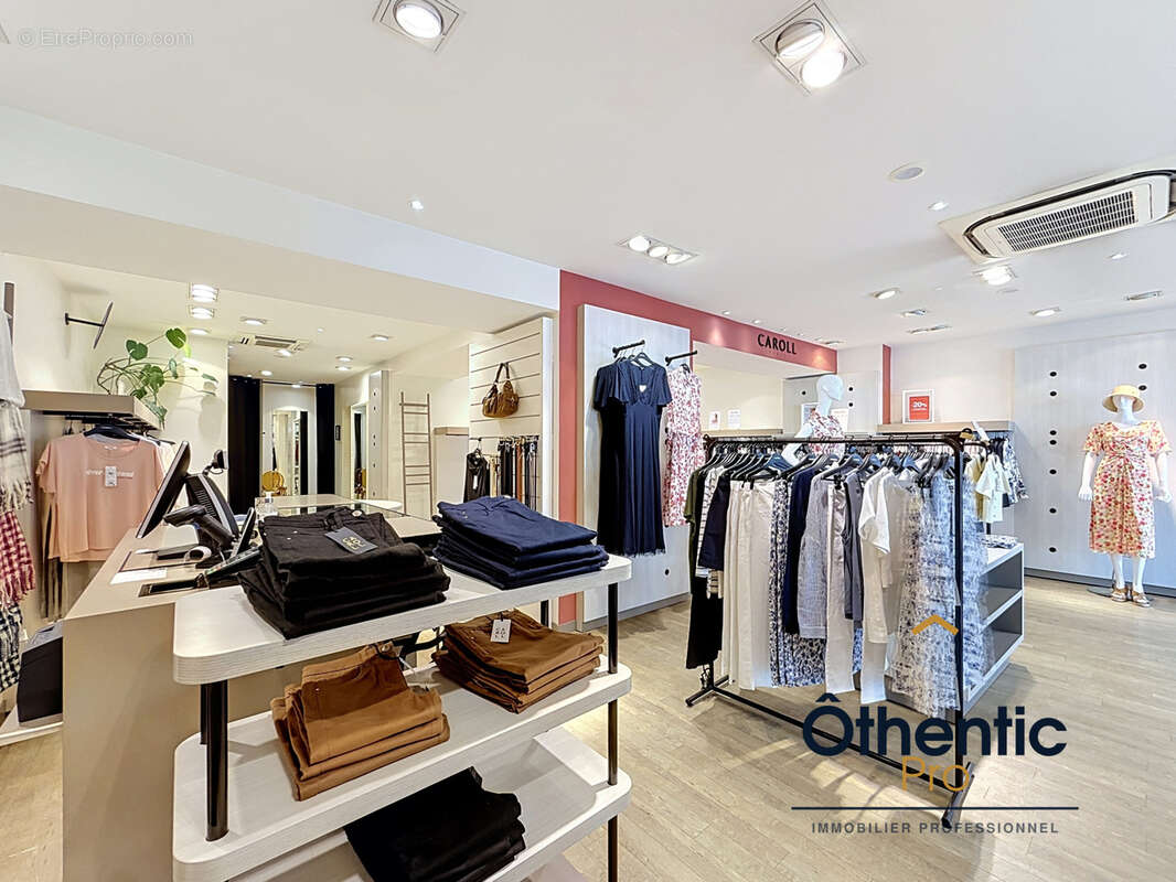 Murs commerciaux à vendre   105 m2   bourgoin-jallieu hypercentre - photo 3