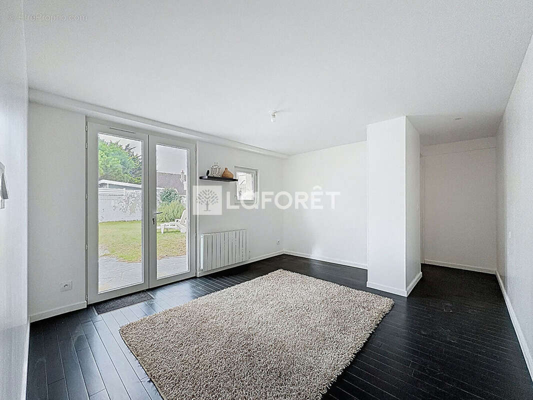 Maison à OUISTREHAM