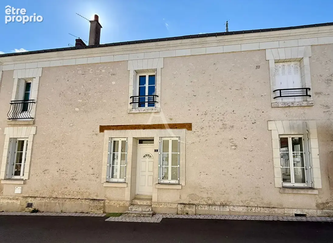 Maison à LUZILLE