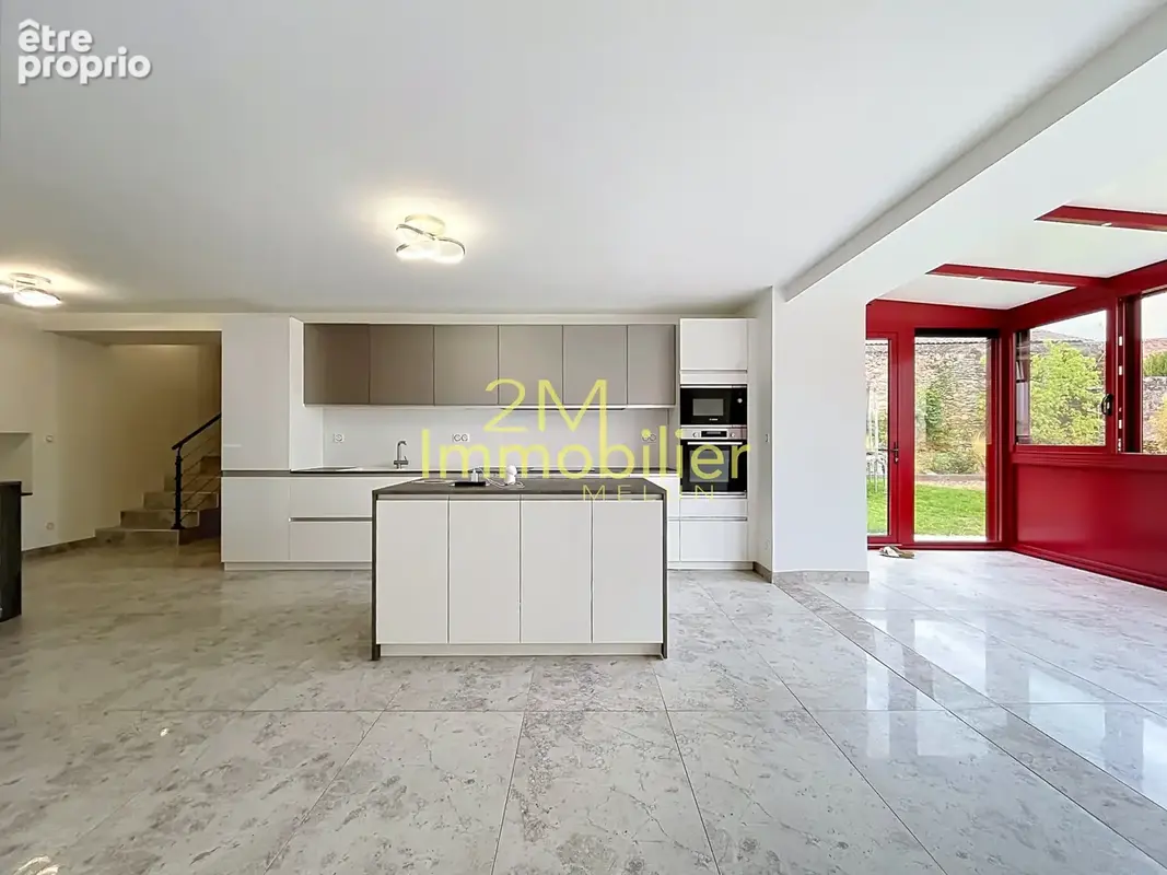 Maison familiale 150 m2 BOMBON - photo 11
