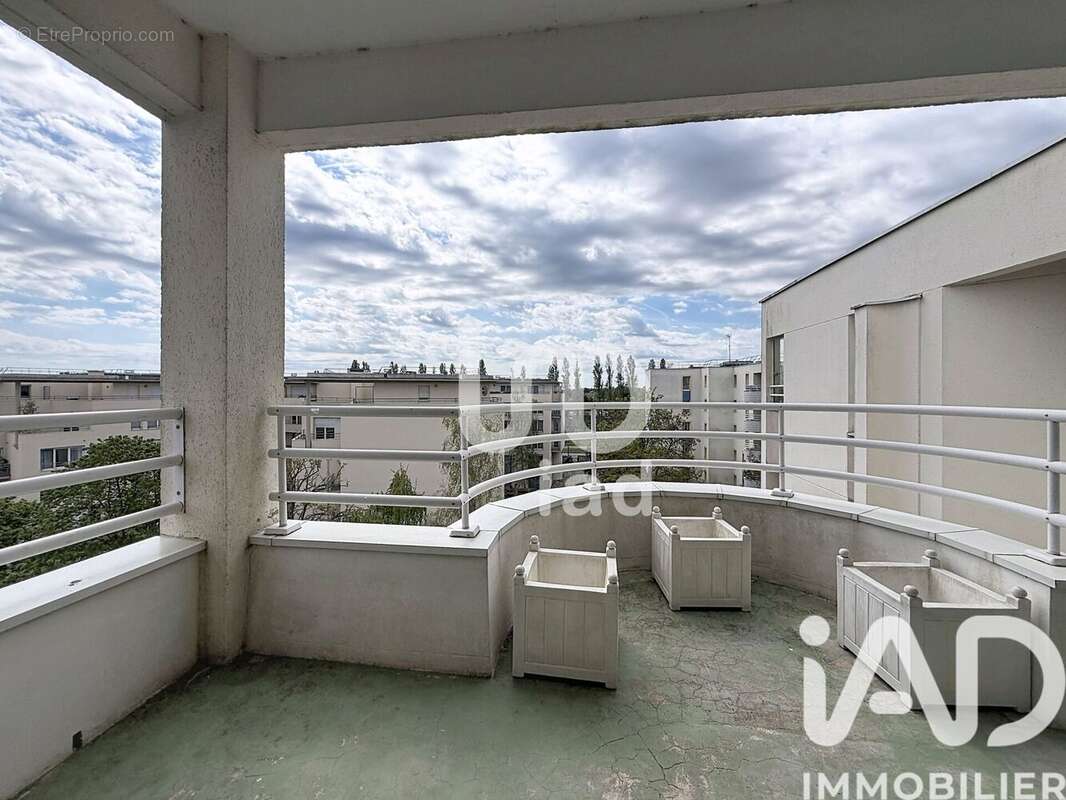 Photo 5 - Appartement à VELIZY-VILLACOUBLAY