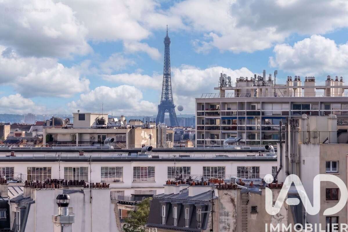 Photo 2 - Appartement à PARIS-18E